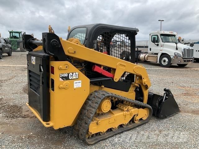 CAT 249D Kompaktlaadurid