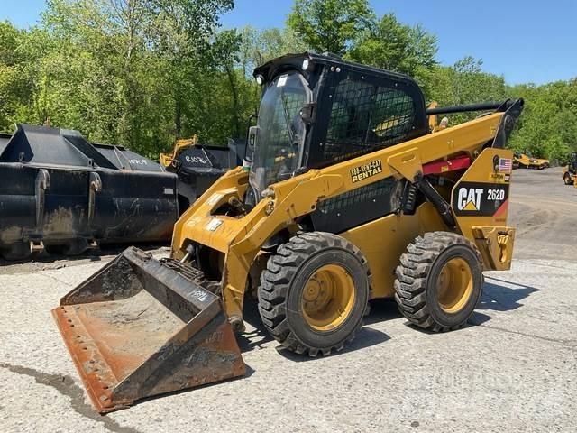 CAT 262D Kompaktlaadurid