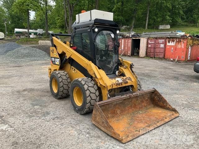 CAT 272D2 XHP Kompaktlaadurid