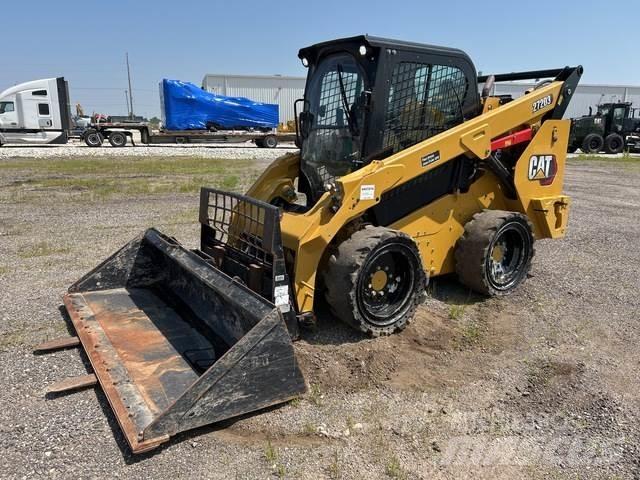 CAT 272D3 Kompaktlaadurid