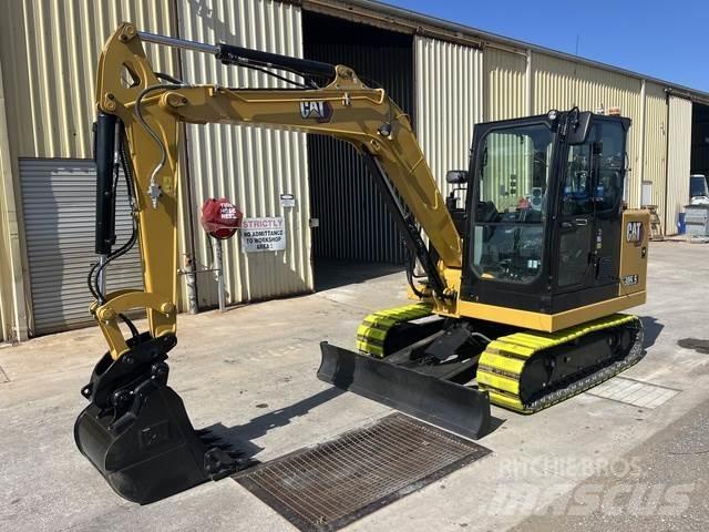 CAT 305.5 Roomikekskavaatorid