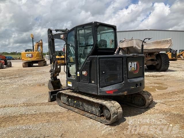 CAT 306CR Roomikekskavaatorid