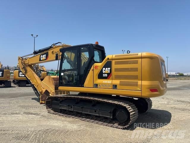 CAT 320 Roomikekskavaatorid