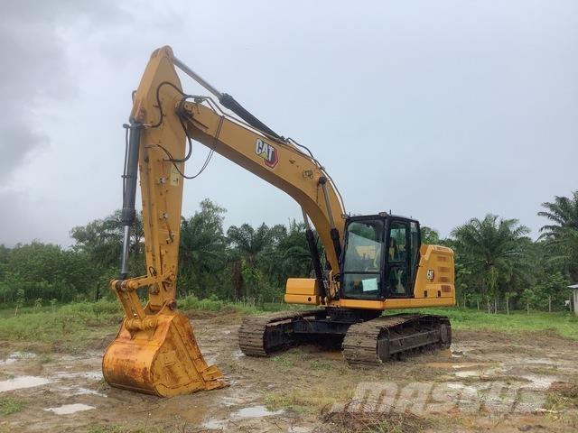 CAT 320 Roomikekskavaatorid