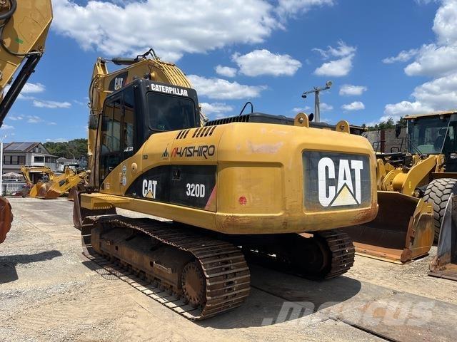 CAT 320 D Roomikekskavaatorid