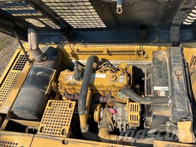 CAT 322C L Roomikekskavaatorid