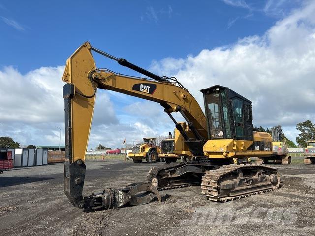 CAT 324D FM Muu