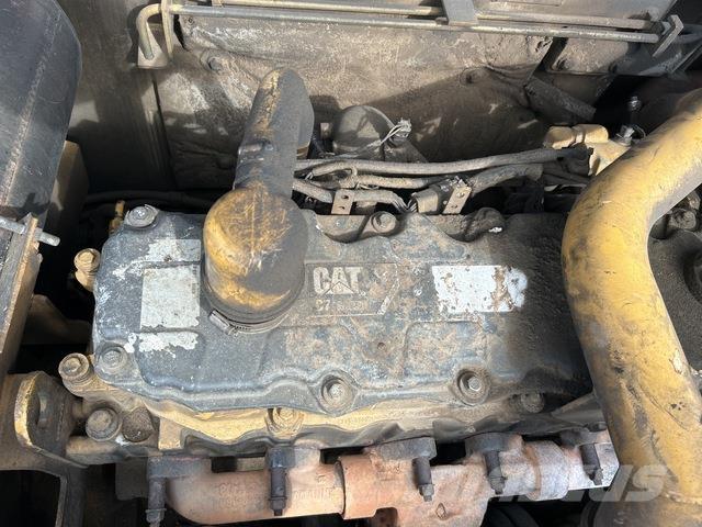 CAT 324D FM Muu