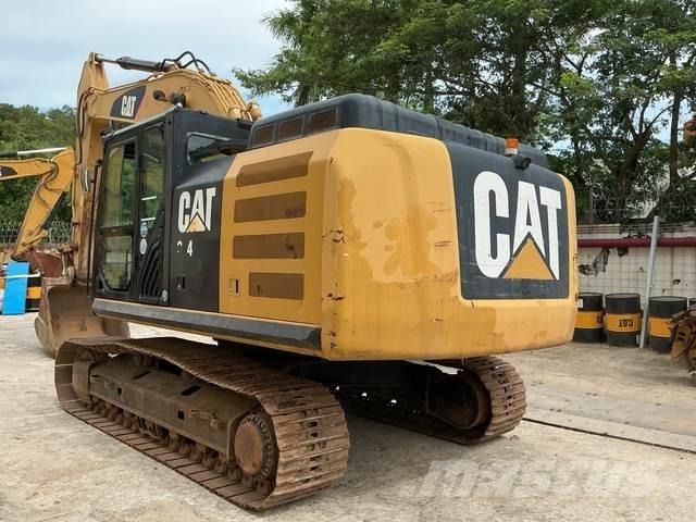 CAT 324E Roomikekskavaatorid