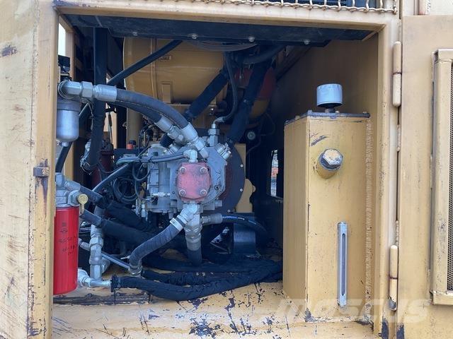 CAT 325FLCR Roomikekskavaatorid