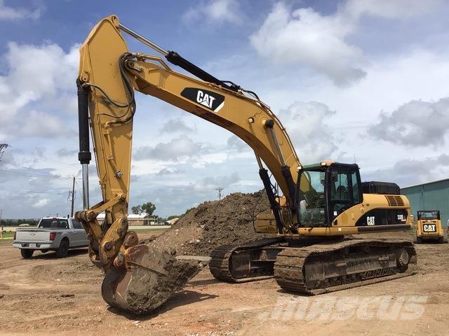 CAT 330D Roomikekskavaatorid