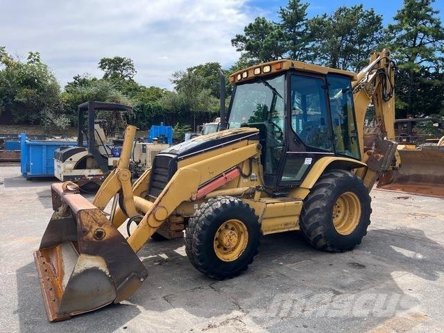 CAT 420D Ekskavaatorlaadurid