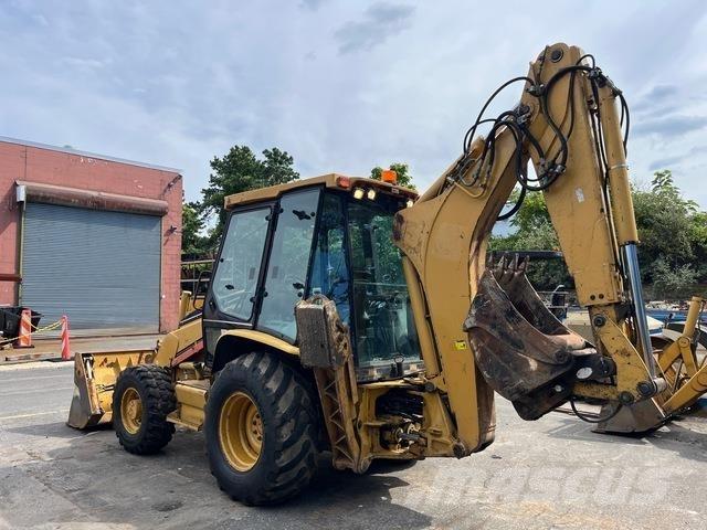 CAT 420D Ekskavaatorlaadurid