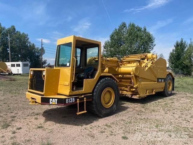 CAT 613B Kaabitsad