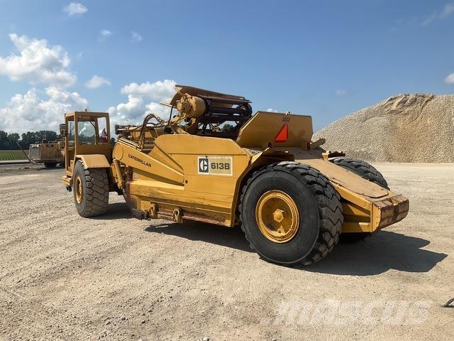 CAT 613B Kaabitsad