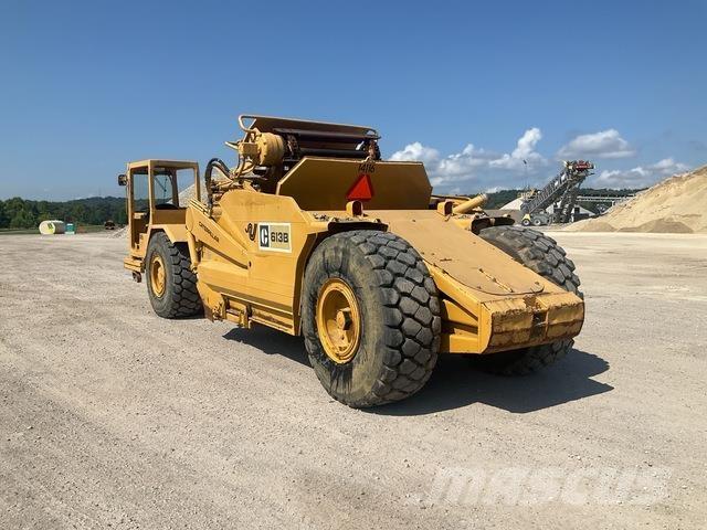 CAT 613B Kaabitsad