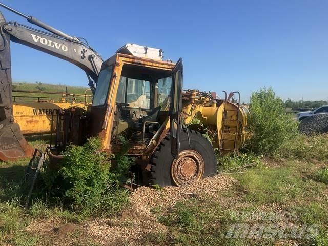 CAT 613C Veepaagiga autod
