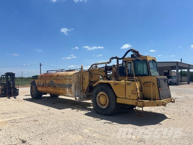 CAT 613C Veepaagiga autod