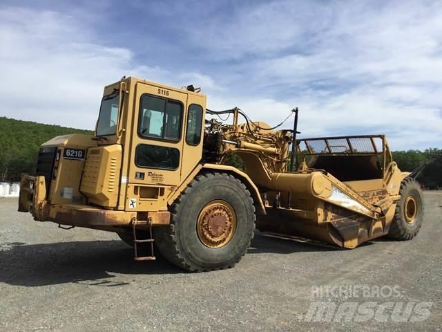 CAT 621G Kaabitsad