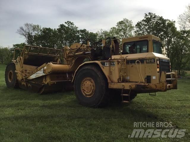 CAT 621G Kaabitsad