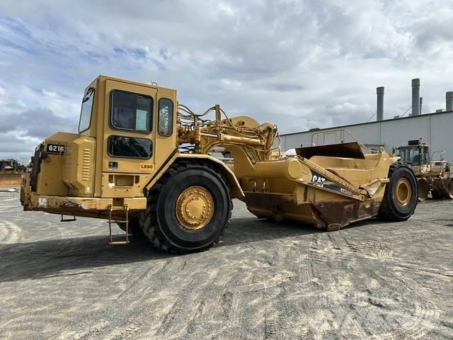 CAT 621G Kaabitsad