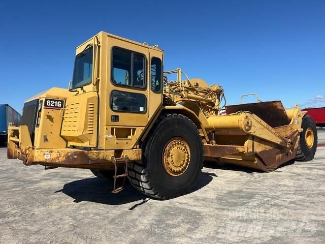 CAT 621G Kaabitsad