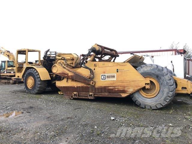 CAT 623B Kaabitsad