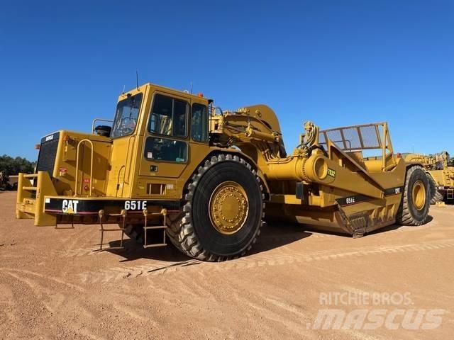 CAT 651E Kaabitsad