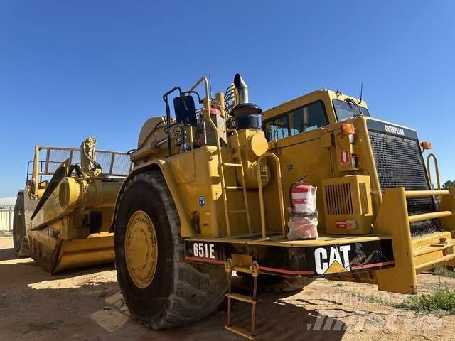 CAT 651E Kaabitsad