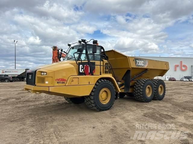 CAT 730C2 Liigendraamiga pinnaseveokid
