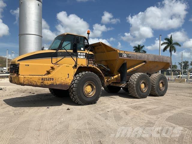 CAT 735 Liigendraamiga pinnaseveokid