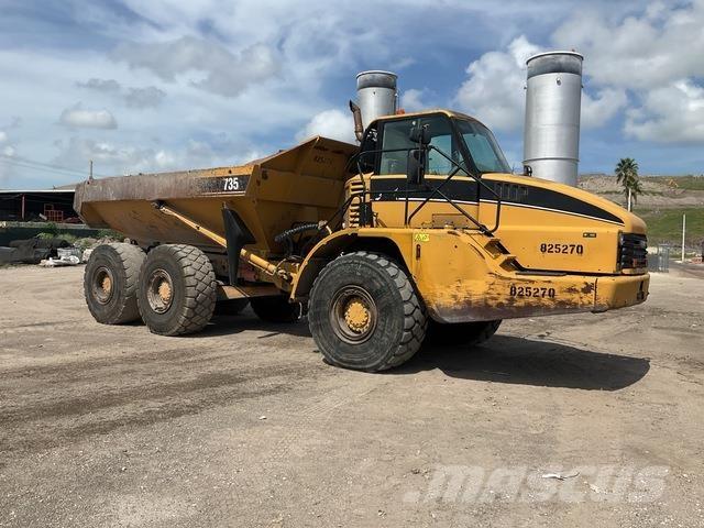 CAT 735 Liigendraamiga pinnaseveokid