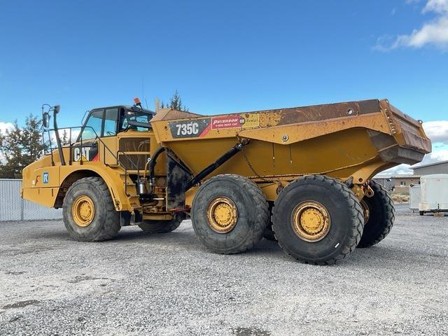 CAT 735C Liigendraamiga pinnaseveokid