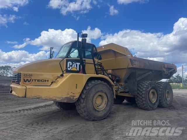 CAT 740 Liigendraamiga pinnaseveokid