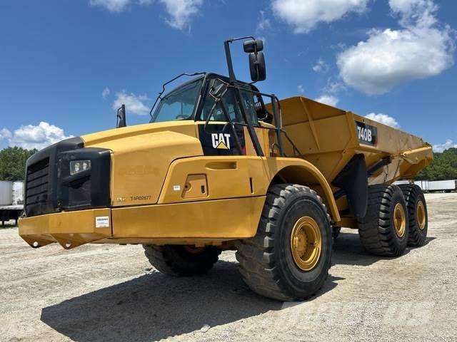 CAT 740B Liigendraamiga pinnaseveokid