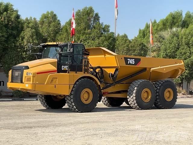 CAT 745 Liigendraamiga pinnaseveokid