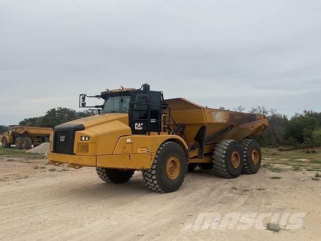 CAT 745 Liigendraamiga pinnaseveokid