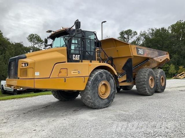 CAT 745 Liigendraamiga pinnaseveokid