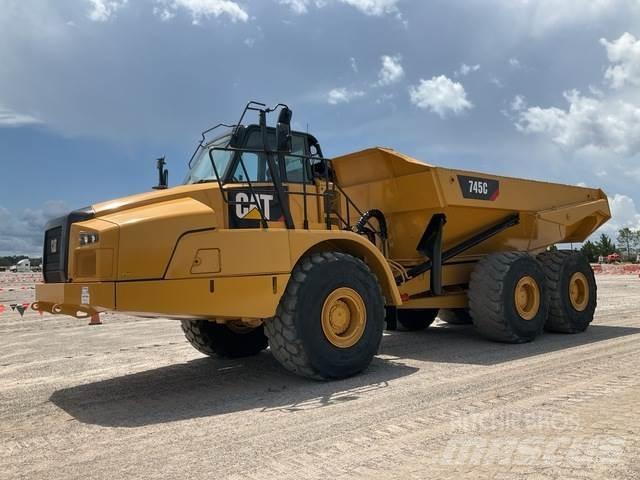 CAT 745C Liigendraamiga pinnaseveokid