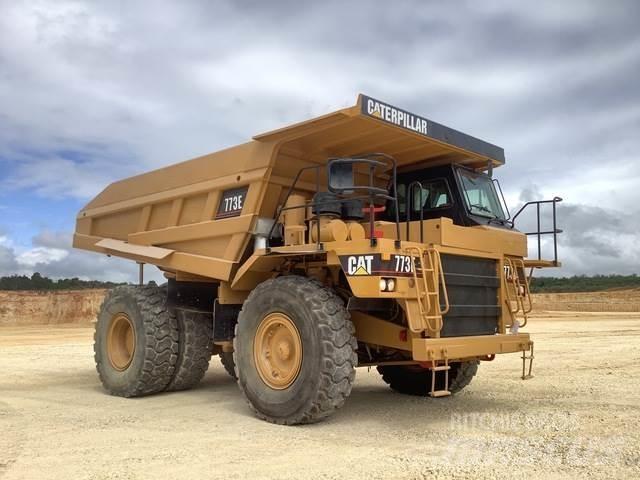 CAT 773E Liigendraamiga pinnaseveokid