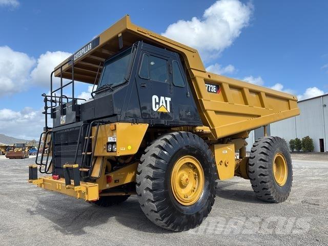 CAT 773E Liigendraamiga pinnaseveokid