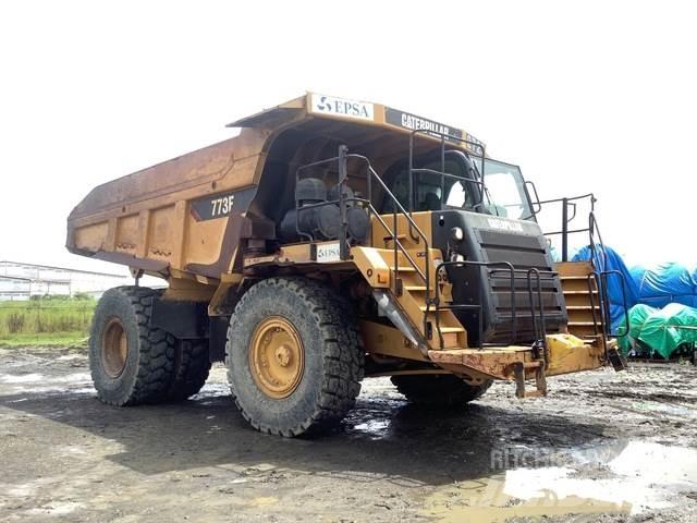CAT 773F Liigendraamiga pinnaseveokid