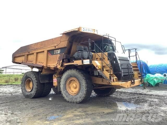 CAT 773F Liigendraamiga pinnaseveokid