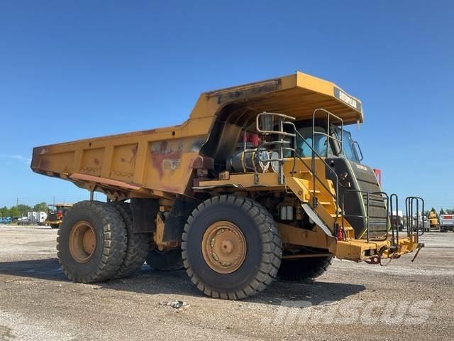 CAT 773F Liigendraamiga pinnaseveokid