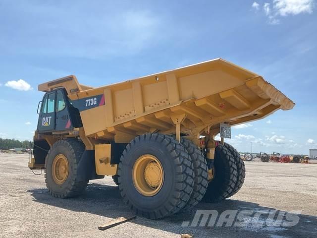 CAT 773G Liigendraamiga pinnaseveokid