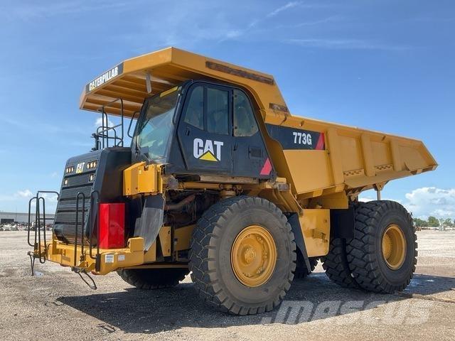 CAT 773G Liigendraamiga pinnaseveokid