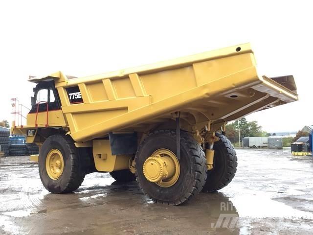 CAT 775E Liigendraamiga pinnaseveokid