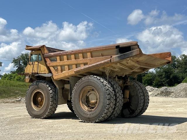 CAT 777C Liigendraamiga pinnaseveokid