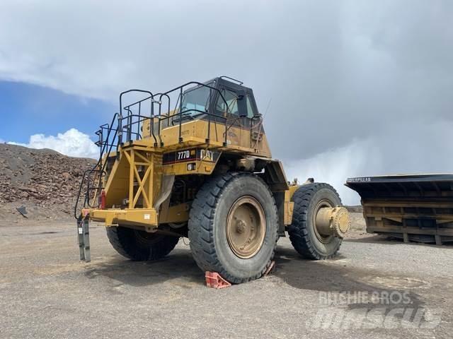 CAT 777D Liigendraamiga pinnaseveokid
