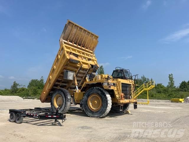 CAT 777D Liigendraamiga pinnaseveokid